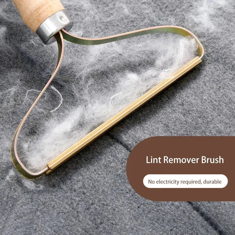Ultimate Portable Lint Remover - Effortlessly Banish Pet Hair and Lint from Clothes, Sofas, and Carpets!