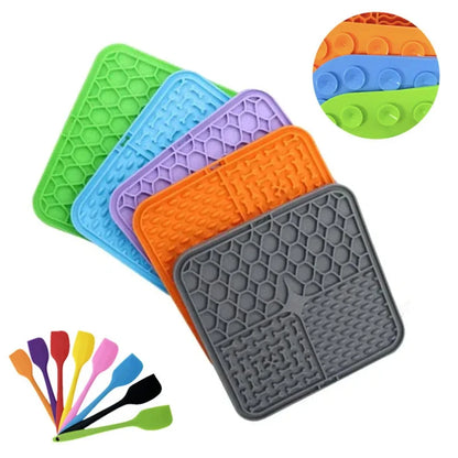 Elevate Your Pet's Mealtime with Our Silicone Slow Feeding Mat - Perfect for Small Dogs and Cats!